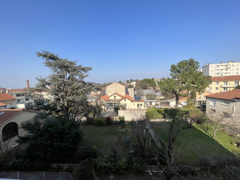 Balcon - T3 - Bourg Les Valence