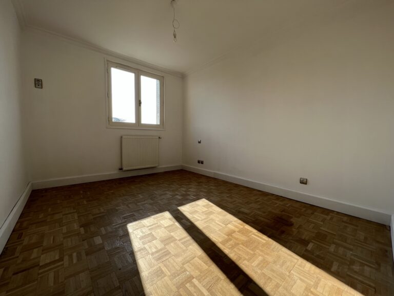 Chambre - T3 - Bourg Les Valence