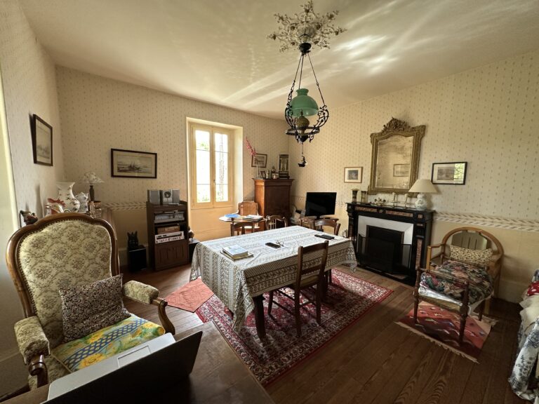FERME MONTVENDRE (4)